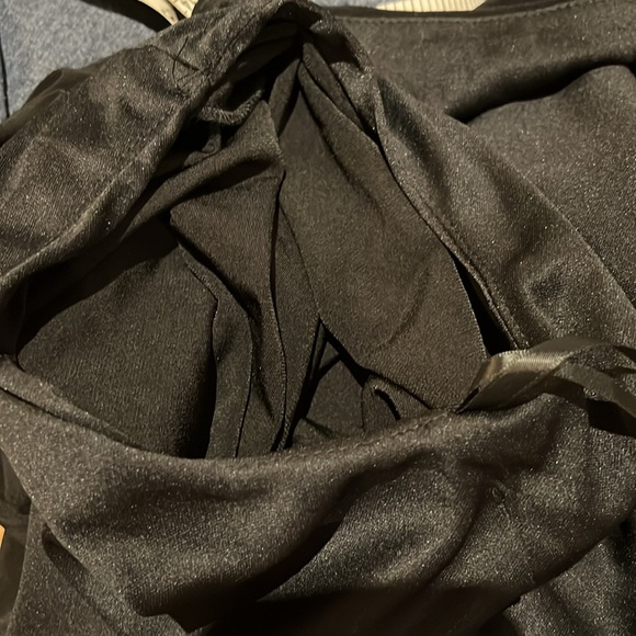 MAC DUGGAL
Black One Shoulder Asymmetrical Hem Flowy Dress NWT - Picture 12 of 12